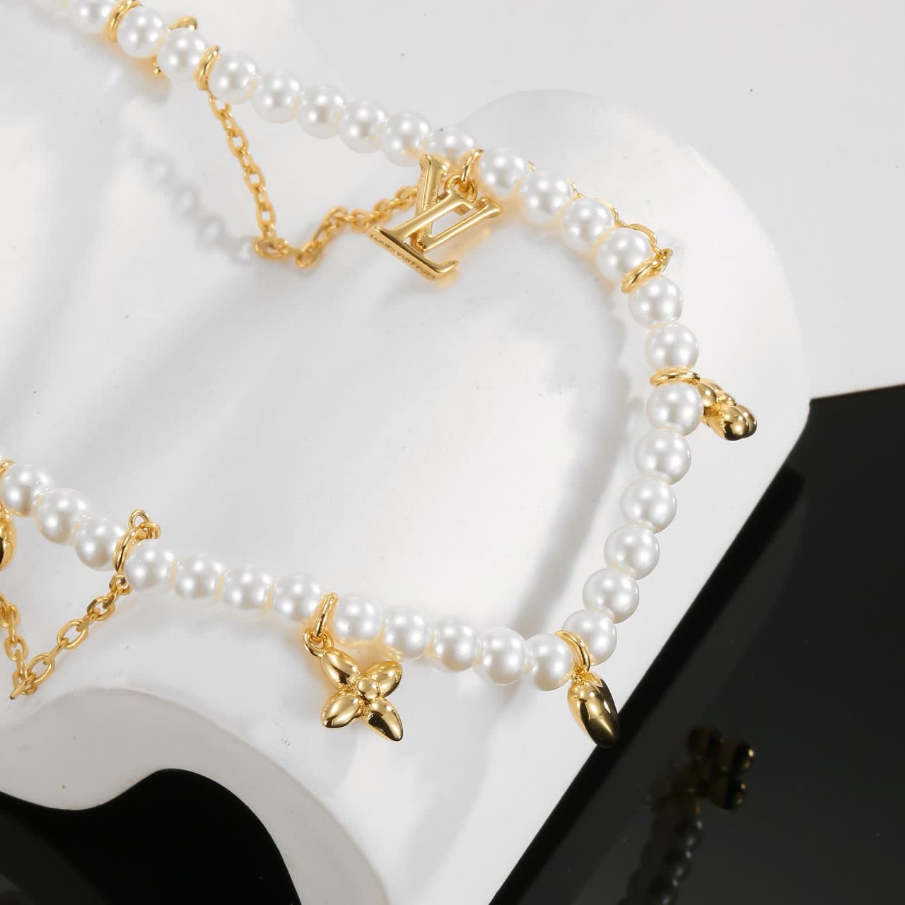 Louis Vuitton Pearl Anklet with Charms
